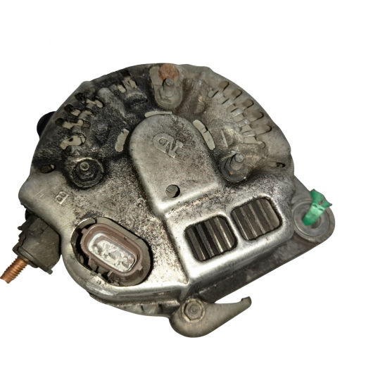 Генератор двигателя Toyota Corolla '92-'04/ Fielder '00-'06/ Sprinter '92-'00/ Vista/ Camry '92-'98/ Caldina '92-'02/ Carina/ Corona/ Premio '92-'01 Ipsum '96-'01/ Gaia '98-'04 (2C-T, 3C-T, 3C-E, 3C-TE) овальный разъем, 3 конт. контрактный