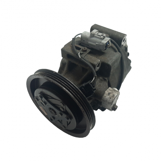 Компрессор кондиционера Toyota Prius '97-'00 (1NZ-FXE) контрактный