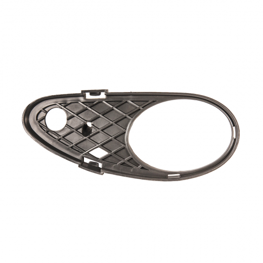 Окантовка противотуманки Mercedes-Benz C '01-'06 правая MD070000G-0R00 API (Тайвань)