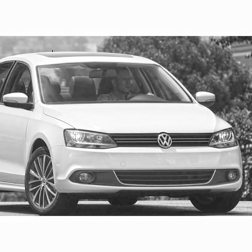 Решетка бампера Volkswagen Jetta '10-'14 передняя правая с отверстием под туманку API (Тайвань)