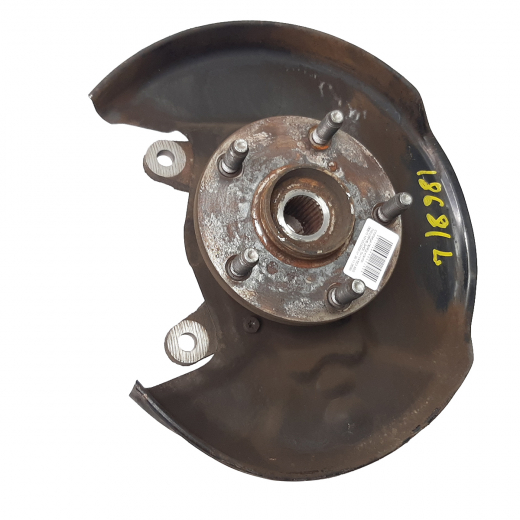 Ступица передняя Toyota Rav4 '94-'00 5x114 (без ABS) левая контрактная