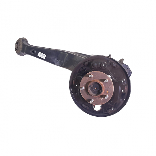 Ступица задняя Nissan Serena '99-'05 правая с рычагом барабан 5x114,3 ABS контрактная