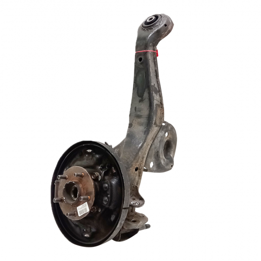 Ступица задняя Nissan Serena '99-'05 правая с рычагом барабан 5x114,3 4WD ABS контрактная