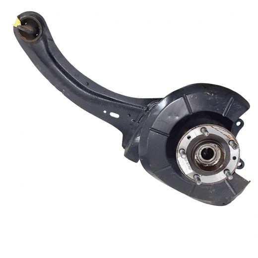 Ступица задняя Mazda Axela '03-'09/ Premacy '05-'10 левая с рычагом диск 5x114 4WD ABS контрактная
