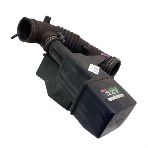 Патрубок воздушного фильтра Toyota Vista/ Camry '96-'98 (4S-FE, 3S-FE) Контрактный