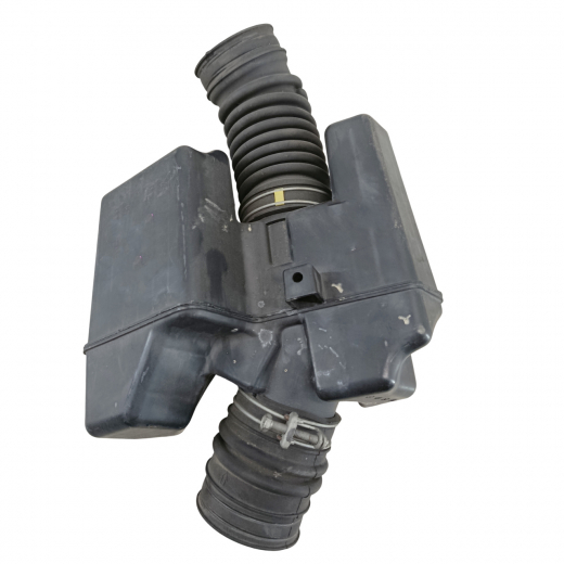 Патрубок воздушного фильтра Toyota Lite/ Townace Van '02-'04 (3C-E) Контрактный