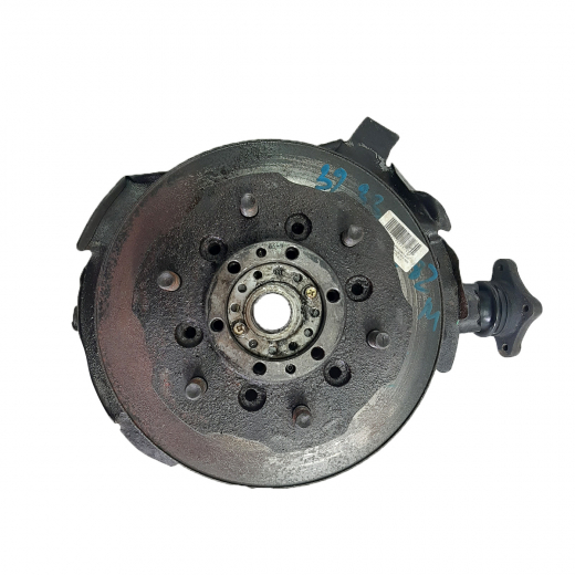 Ступица передняя Nissan Vanette '95-'99/ Mazda Bongo Wagon '89-'99/ Bongo '93-'99 4WD 6x139 (без ABS) левая контрактная с диском 260/24