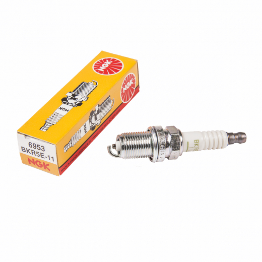 Свечи зажигания NGK BKR5E-11 Standard