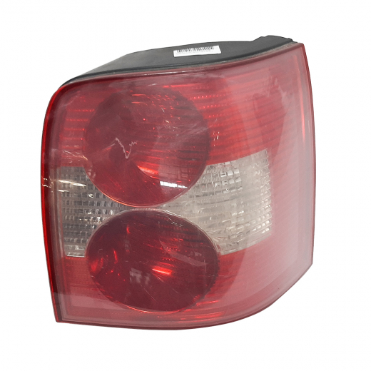Стоп сигнал Volkswagen Passat '00-'05 правый (3B9945096AA) контрактный