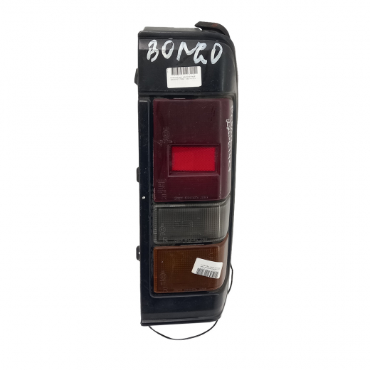Стоп сигнал Mazda Bongo/ Nissan Vanette '93-'99 правый (220-61427) контрактный