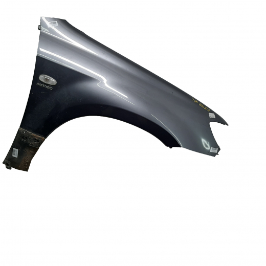 Крыло переднее Mitsubishi Airtrek Sport Gear '03-'05/ Outlander '03-'06 правое контрактное