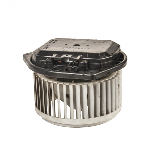 Моторчик печки Nissan Murano '02-'08/ Fuga '04-'04 контрактный