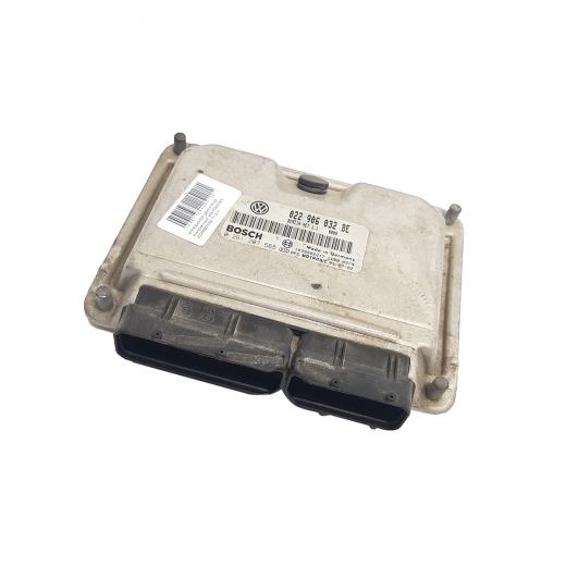 Компьютер двигателя Volkswagen Touareg '02-'10 (AZZ) 4WD AT контрактный 022906032BE