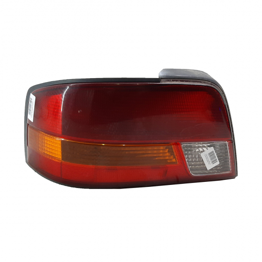 Стоп сигнал Toyota Vista Hardtop '96-'98 левый (32-163) контрактный