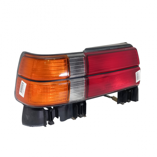 Стоп сигнал Toyota Tercel/ Corsa '92-'94 левый (16-116) контрактный