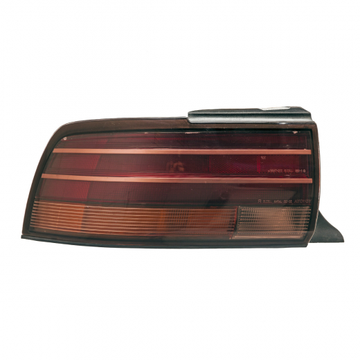 Стоп сигнал Toyota Camry '92-'94 левый (32-135) контрактный