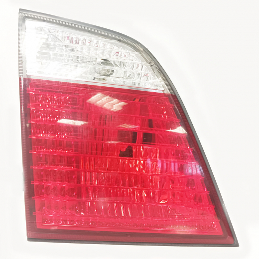Стоп сигнал Nissan Primera '98-'99 левый в дверь (48-59B) контрактный