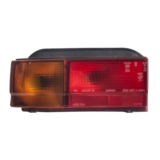 Стоп сигнал Nissan Prairie '88-'95 левый (44-27) контрактный