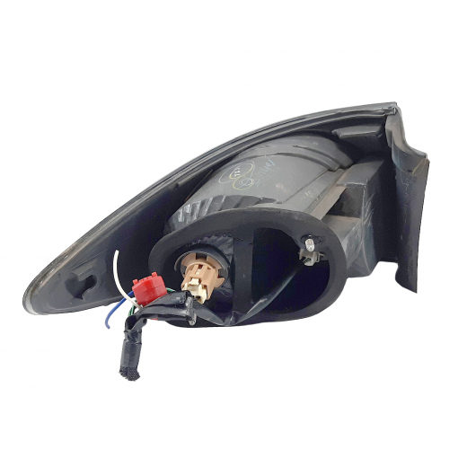 Стоп сигнал Mazda Atenza '05-'08 правый (220-61981) контрактный