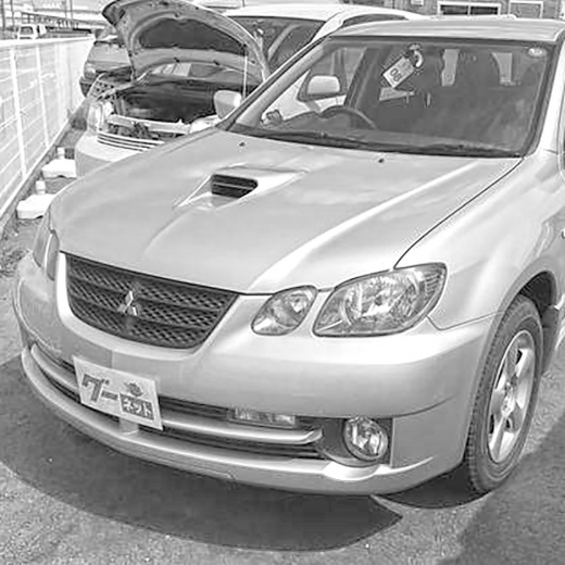 Капот Mitsubishi Airtrek '02-'05 контрактный турбо