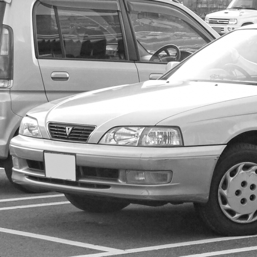 Капот Toyota Vista Hardtop '94-'98 контрактный решетка