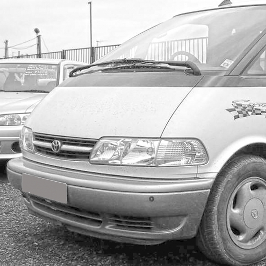 Капот Toyota Estima '90-'99 контрактный