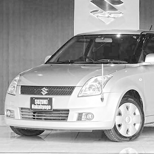 Капот Suzuki Swift '04-'10 контрактный