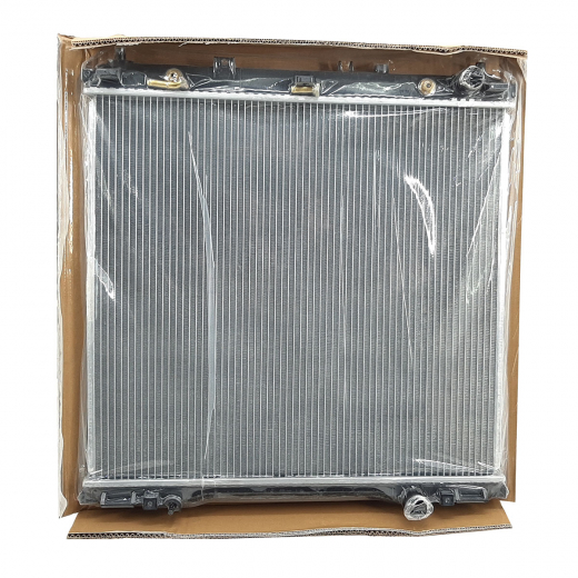 Радиатор охлаждения Kia Sorento '02-'09 (G6CU) E.C.H.O.
