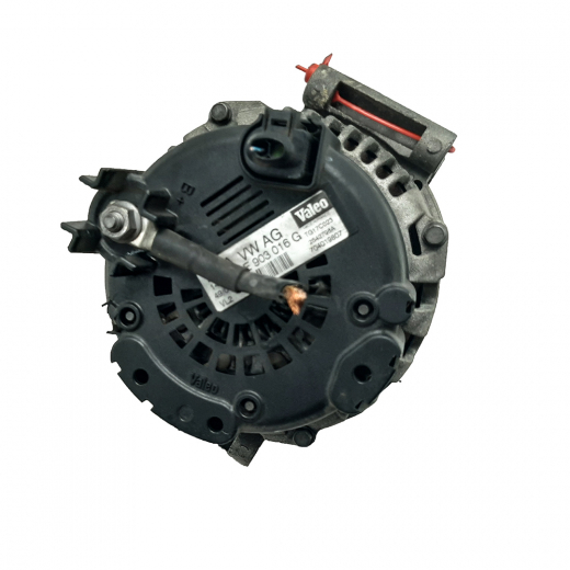 Генератор двигателя Audi A6 '04-'10/ A4 '04-'08/ A6 Allroad '07-'12 (BDW, AUK) контрактный