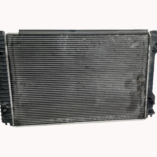 Радиатор охлаждения Audi A6 '04-'10/ A6 Allroad '07-'12 (BDW, BDX, CCDA, CCEA, BBJ, CAJA, AUK, BYU) контрактный в сборе