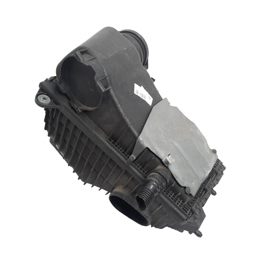 Корпус воздушного фильтра Volkswagen Touareg '02-'10/ Audi Q7 '06-'15 (AZZ, BAA, BKJ, BMV, BRJ, BMX, BHK) Контрактный