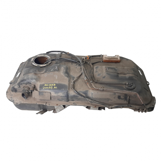 Топливный бак (бензобак) Suzuki Aerio '01-'07 (M15A, M18A) контрактный