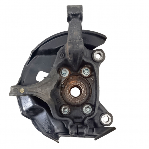 Ступица передняя Mazda 3/ Axela '13-'19 5x114,3 (ABS) левая контрактная