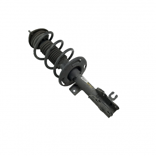 Стойка амортизатора Mazda 3/ Axela '13-'19 2WD передняя правая в сборе  контрактная