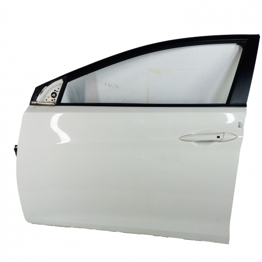 Дверь передняя левая Hyundai Elantra/ Avante '11-'16 контрактная