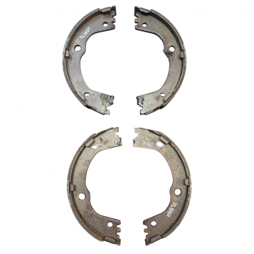 Колодки тормозные задние контрактные FN0697 дисковые на ручник