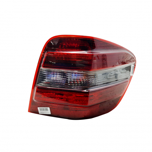 Стоп сигнал Mercedes-Benz ML '05-'08 правый (A1649061200) контрактный 04.2005 - 03.2008