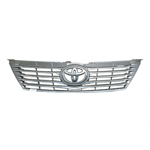 Решетка радиатора Toyota Camry '11-'14 контрактная 