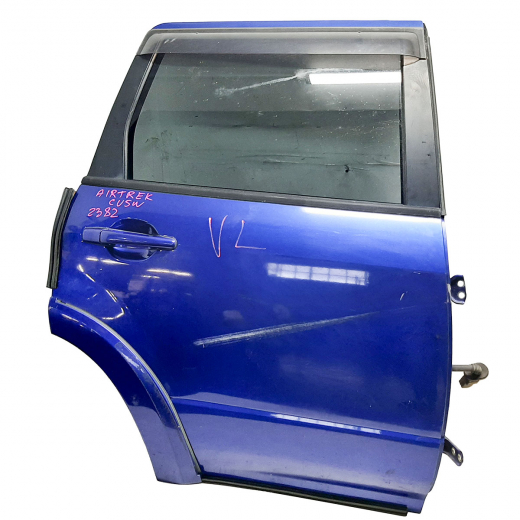 Дверь задняя правая Mitsubishi Outlander '03-'06/ Airtrek '01-'05 контрактная под уширитель