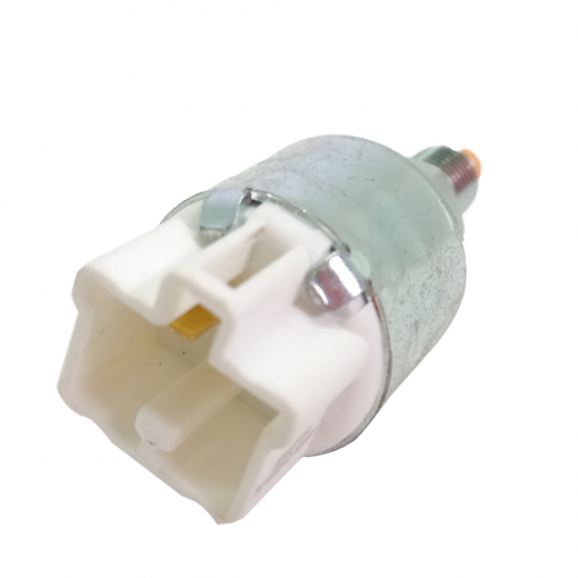 Концевик под педаль тормоза (лягушка) Toyota Vista '94-'98/ Vista/ Ardeo '98-'03/ Prius '97-'03/ Corona Premio '96-'01/ Liteace Noah '96-'01/ Corolla '87-'92/ Corolla '91-'02/ Corolla '00-'07/ Corolla '95-'00/ Camry '94-'98/ Corona '92-'96/ Allex '01-'06/ Caldina '92-'02/ Caldina '97-'02/ Carina '92-'01/ Vitz '99-'05/ Mark II '88-'93/ bB '00-'05/ Sprinter Carib '89-'95/ Sprinter Carib '95-'02/ Ceres '92-'98/ Chaser '88-'92/ Corolla II '90-'99/ Corsa '90-'99/ Cresta '88-'92/ Cynos '95-'99/ Cynos '91-'95/ Estima '99-'06/ Fielder '00-'06/ Funcargo '99-'05/ Gaia '98-'04/ Harrier '97-'03/ Hilux Surf '95-'02/ Ipsum '96-'01/ Ist '02-'07/ Kluger '00-'07/ Land Cruiser '89-'98/ Levin '91-'00/ Townace Noah '96-'01/ Marino '92-'98/ MR-S '99-'07/ Nadia '98-'03/ Opa '00-'05/ Platz '99-'05/ Porte '04-'12/ Probox '02-'14/ Raum '97-'03/ Runx '01-'06/ Spacio '97-'01/ Spacio '01-'07/ Sprinter '89-'02/ Spri