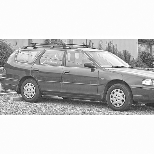 Дверь передняя правая Toyota Camry/ Vista Sedan '90-'94 / Scepter '92-'96 контрактная