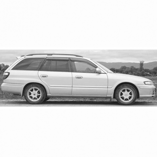 Дверь передняя правая Mazda Capella Wagon '97-'02 контрактная