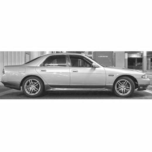 Дверь передняя правая Nissan Skyline Sedan '93-'98 контрактная