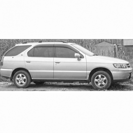 Дверь передняя правая Nissan R'nessa '97-'01 контрактная