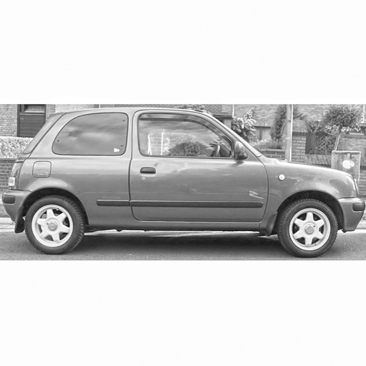 Дверь передняя правая Nissan March 3 Door '92-'02 контрактная