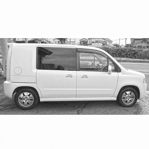 Дверь передняя правая Honda Mobilio Spike '02-'08 контрактная