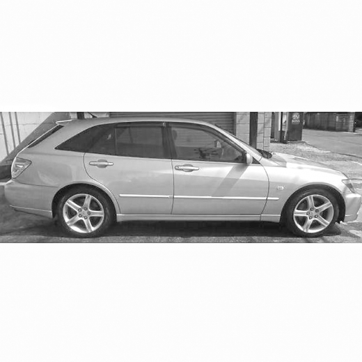 Дверь передняя правая Toyota Altezza/ Lexus IS '98-'05 контрактная