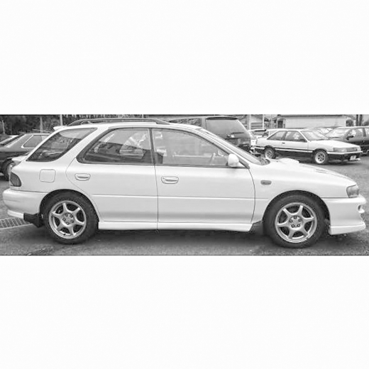 Дверь задняя правая Subaru Impreza Wagon '92-'02 контрактная