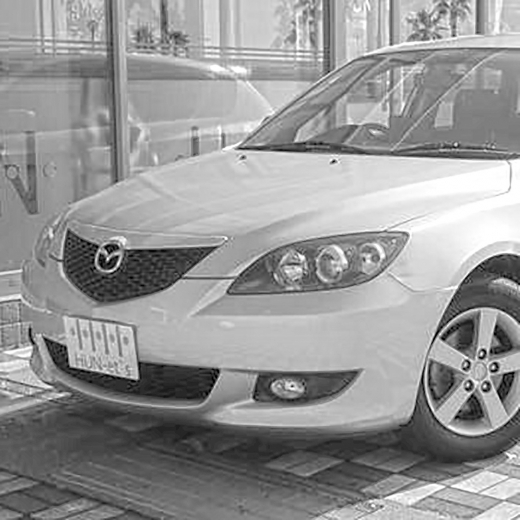 Решетка радиатора Mazda 3/ Axela '03-'09 HB в капот контрактная 