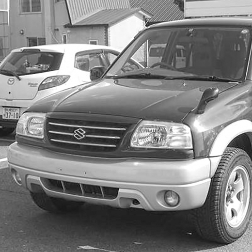 Решетка радиатора Suzuki Escudo/ Grand Vitara '00-'05 Grand Escudo '00-'03 контрактная